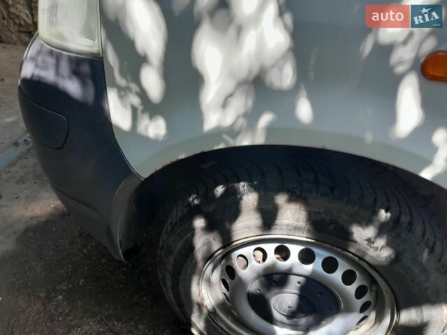 Білий Фольксваген Transporter, об'ємом двигуна 1.9 л та пробігом 372 тис. км за 8700 $, фото 1 на Automoto.ua