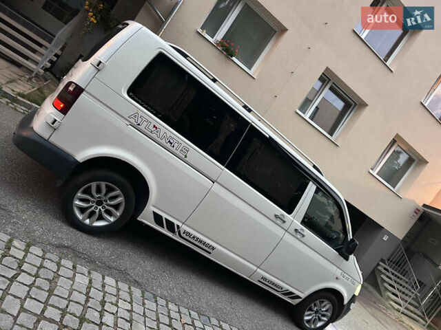 Белый Фольксваген Transporter, объемом двигателя 2.46 л и пробегом 425 тыс. км за 7000 $, фото 1 на Automoto.ua
