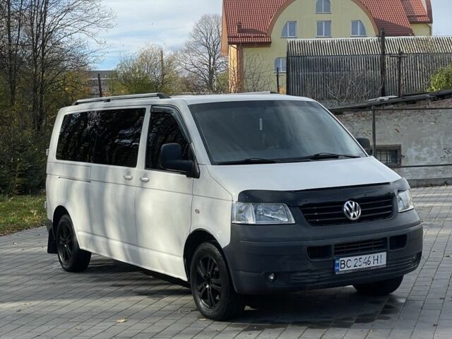 Белый Фольксваген Transporter, объемом двигателя 2.5 л и пробегом 420 тыс. км за 6700 $, фото 1 на Automoto.ua