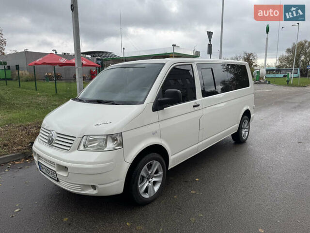 Белый Фольксваген Transporter, объемом двигателя 2.46 л и пробегом 248 тыс. км за 11350 $, фото 1 на Automoto.ua