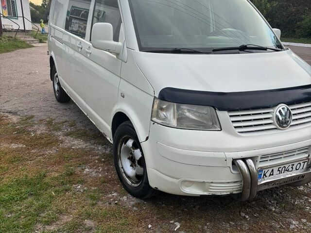 Білий Фольксваген Transporter, об'ємом двигуна 2.5 л та пробігом 354 тис. км за 6300 $, фото 1 на Automoto.ua