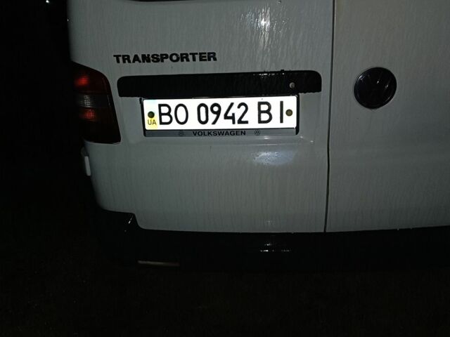 Білий Фольксваген Transporter, об'ємом двигуна 1.9 л та пробігом 273 тис. км за 8000 $, фото 1 на Automoto.ua