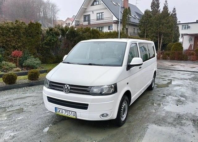 Білий Фольксваген Transporter, об'ємом двигуна 2 л та пробігом 231 тис. км за 9500 $, фото 1 на Automoto.ua