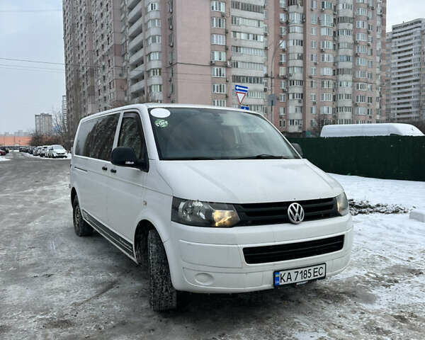 Белый Фольксваген Transporter, объемом двигателя 1.97 л и пробегом 316 тыс. км за 11500 $, фото 1 на Automoto.ua