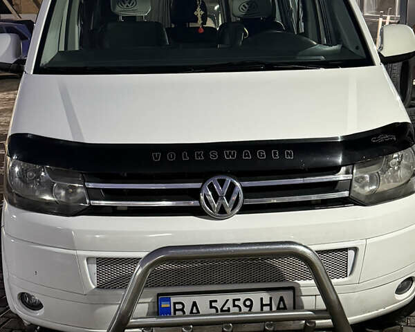 Белый Фольксваген Transporter, объемом двигателя 1.97 л и пробегом 300 тыс. км за 15000 $, фото 1 на Automoto.ua