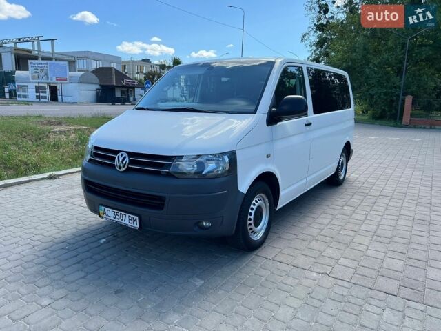 Белый Фольксваген Transporter, объемом двигателя 1.97 л и пробегом 306 тыс. км за 10800 $, фото 1 на Automoto.ua