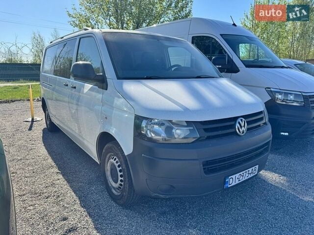 Белый Фольксваген Transporter, объемом двигателя 1.97 л и пробегом 385 тыс. км за 13000 $, фото 1 на Automoto.ua