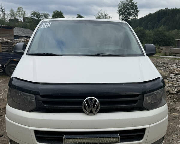 Белый Фольксваген Transporter, объемом двигателя 1.97 л и пробегом 514 тыс. км за 15000 $, фото 1 на Automoto.ua