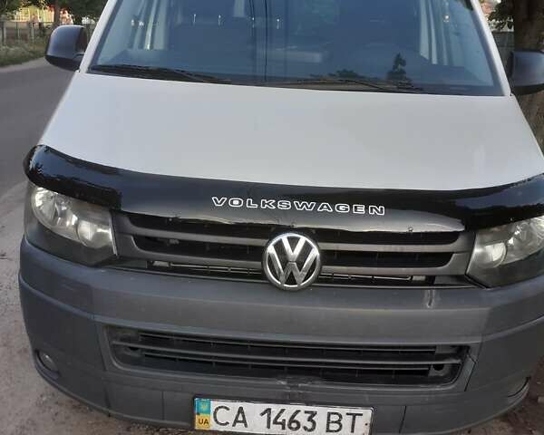 Белый Фольксваген Transporter, объемом двигателя 1.97 л и пробегом 399 тыс. км за 11500 $, фото 1 на Automoto.ua