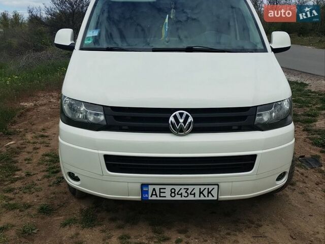 Белый Фольксваген Transporter, объемом двигателя 1.97 л и пробегом 326 тыс. км за 12800 $, фото 1 на Automoto.ua