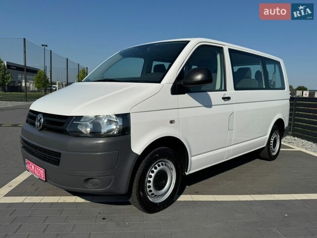 Белый Фольксваген Transporter, объемом двигателя 2 л и пробегом 355 тыс. км за 14450 $, фото 1 на Automoto.ua