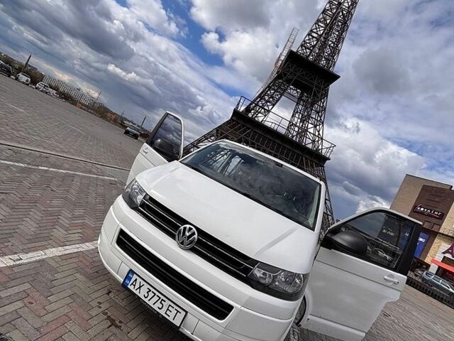 Белый Фольксваген Transporter, объемом двигателя 1.97 л и пробегом 275 тыс. км за 8500 $, фото 1 на Automoto.ua