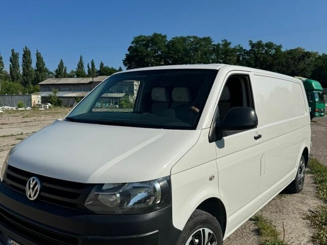 Белый Фольксваген Transporter, объемом двигателя 2 л и пробегом 490 тыс. км за 10900 $, фото 1 на Automoto.ua