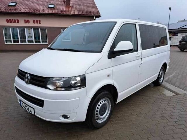 Белый Фольксваген Transporter, объемом двигателя 2 л и пробегом 209 тыс. км за 9200 $, фото 1 на Automoto.ua