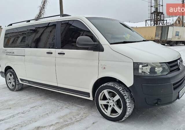 Білий Фольксваген Transporter, об'ємом двигуна 2 л та пробігом 303 тис. км за 14500 $, фото 1 на Automoto.ua