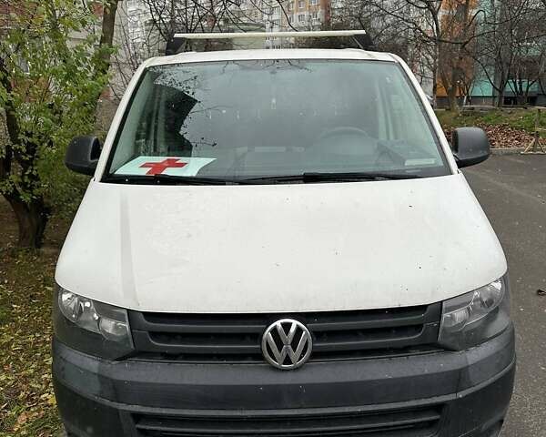 Белый Фольксваген Transporter, объемом двигателя 2 л и пробегом 140 тыс. км за 15000 $, фото 1 на Automoto.ua