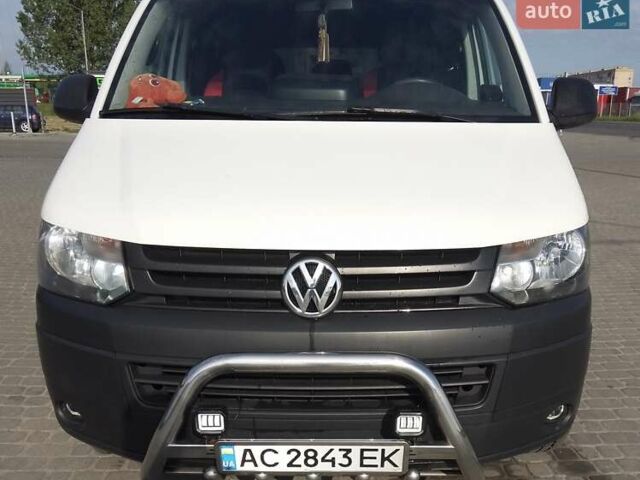 Белый Фольксваген Transporter, объемом двигателя 1.99 л и пробегом 226 тыс. км за 15800 $, фото 1 на Automoto.ua