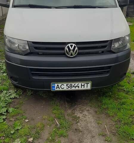 Білий Фольксваген Transporter, об'ємом двигуна 2 л та пробігом 371 тис. км за 16200 $, фото 1 на Automoto.ua