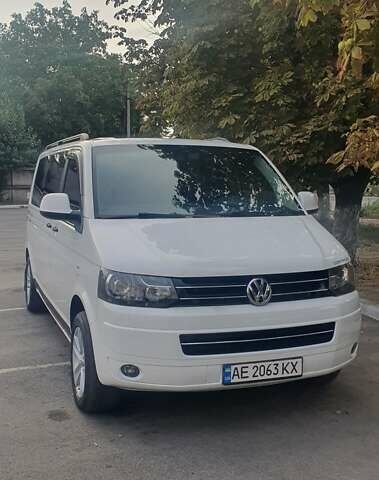 Белый Фольксваген Transporter, объемом двигателя 2 л и пробегом 316 тыс. км за 20000 $, фото 1 на Automoto.ua