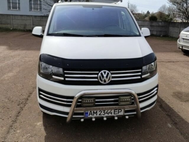 Белый Фольксваген Transporter, объемом двигателя 2 л и пробегом 347 тыс. км за 16800 $, фото 1 на Automoto.ua