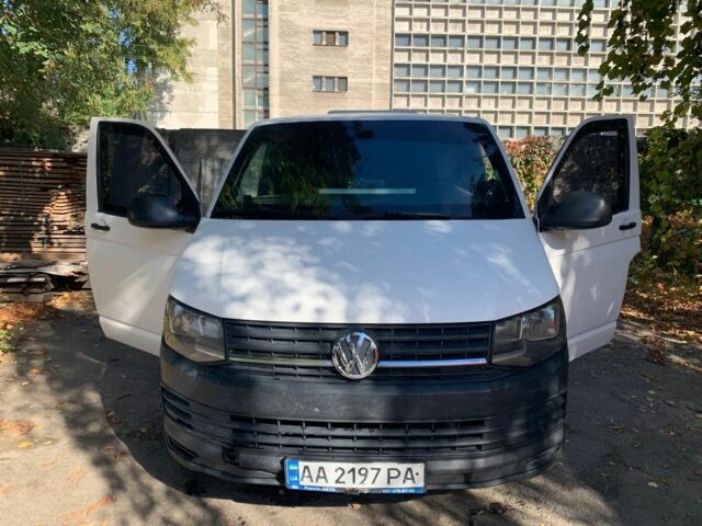 Білий Фольксваген Transporter, об'ємом двигуна 2 л та пробігом 414 тис. км за 20321 $, фото 1 на Automoto.ua