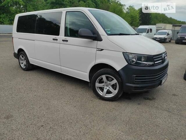 Белый Фольксваген Transporter, объемом двигателя 1.97 л и пробегом 298 тыс. км за 19300 $, фото 1 на Automoto.ua