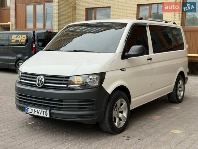 Білий Фольксваген Transporter, об'ємом двигуна 2 л та пробігом 262 тис. км за 17700 $, фото 1 на Automoto.ua