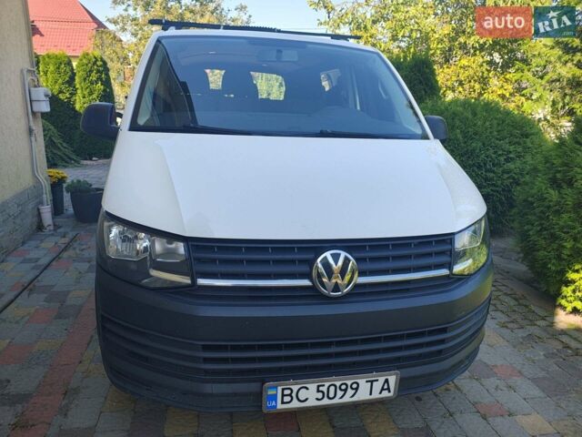 Белый Фольксваген Transporter, объемом двигателя 2 л и пробегом 240 тыс. км за 22300 $, фото 1 на Automoto.ua
