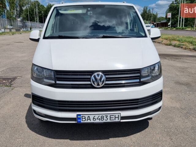 Белый Фольксваген Transporter, объемом двигателя 2 л и пробегом 275 тыс. км за 20800 $, фото 1 на Automoto.ua