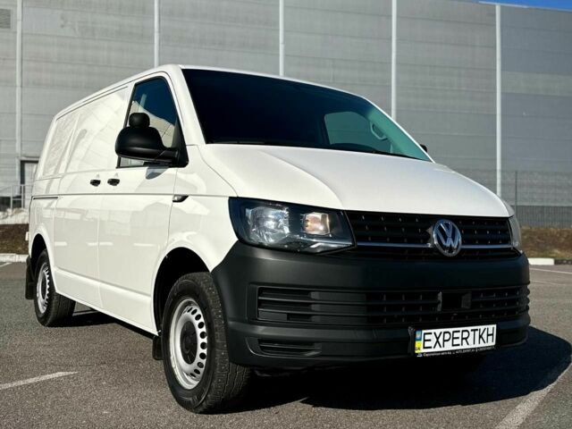 Білий Фольксваген Transporter, об'ємом двигуна 2 л та пробігом 243 тис. км за 19900 $, фото 1 на Automoto.ua