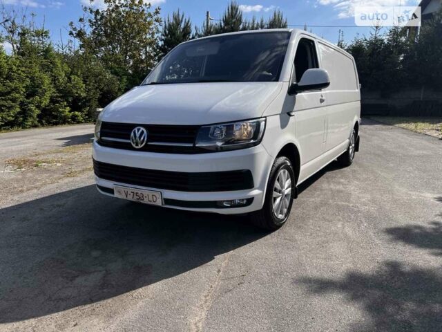 Белый Фольксваген Transporter, объемом двигателя 2 л и пробегом 198 тыс. км за 16500 $, фото 1 на Automoto.ua