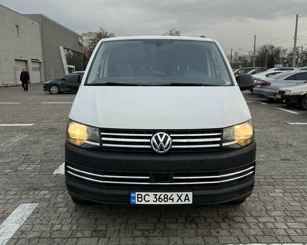 Белый Фольксваген Transporter, объемом двигателя 1.97 л и пробегом 430 тыс. км за 18800 $, фото 1 на Automoto.ua