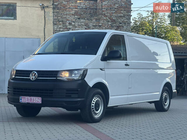 Белый Фольксваген Transporter, объемом двигателя 2 л и пробегом 219 тыс. км за 16700 $, фото 1 на Automoto.ua