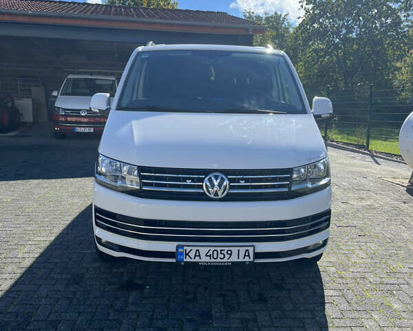 Білий Фольксваген Transporter, об'ємом двигуна 1.97 л та пробігом 266 тис. км за 23500 $, фото 1 на Automoto.ua