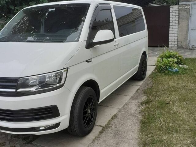 Білий Фольксваген Transporter, об'ємом двигуна 1.97 л та пробігом 236 тис. км за 19500 $, фото 1 на Automoto.ua