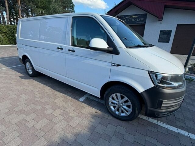 Білий Фольксваген Transporter, об'ємом двигуна 1.97 л та пробігом 241 тис. км за 16900 $, фото 1 на Automoto.ua