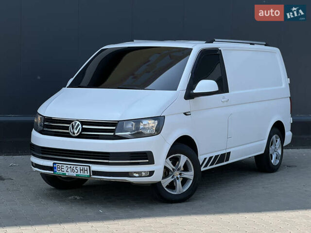 Білий Фольксваген Transporter, об'ємом двигуна 1.97 л та пробігом 220 тис. км за 15900 $, фото 1 на Automoto.ua