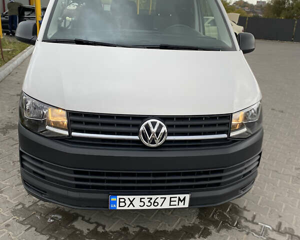 Білий Фольксваген Transporter, об'ємом двигуна 1.97 л та пробігом 250 тис. км за 24500 $, фото 1 на Automoto.ua