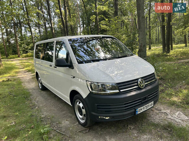 Белый Фольксваген Transporter, объемом двигателя 1.97 л и пробегом 241 тыс. км за 27200 $, фото 1 на Automoto.ua