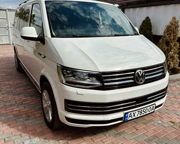 Білий Фольксваген Transporter, об'ємом двигуна 2 л та пробігом 238 тис. км за 31500 $, фото 1 на Automoto.ua