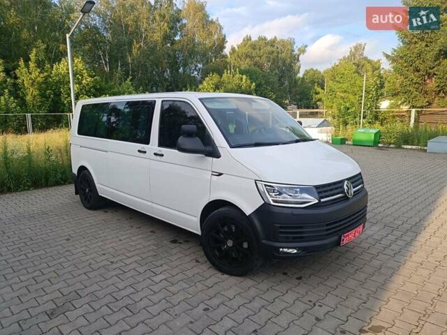 Білий Фольксваген Transporter, об'ємом двигуна 2 л та пробігом 243 тис. км за 24200 $, фото 1 на Automoto.ua