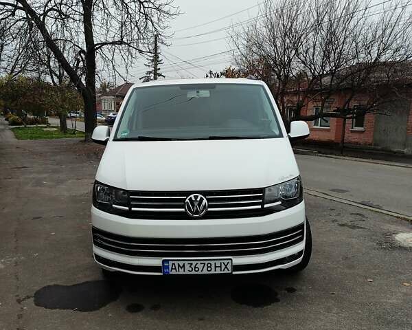Белый Фольксваген Transporter, объемом двигателя 1.97 л и пробегом 228 тыс. км за 28000 $, фото 1 на Automoto.ua