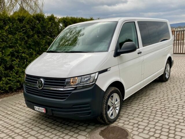 Белый Фольксваген Transporter, объемом двигателя 1.97 л и пробегом 257 тыс. км за 28000 $, фото 1 на Automoto.ua