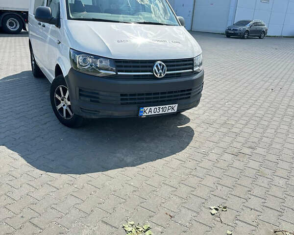 Білий Фольксваген Transporter, об'ємом двигуна 1.97 л та пробігом 149 тис. км за 17200 $, фото 1 на Automoto.ua