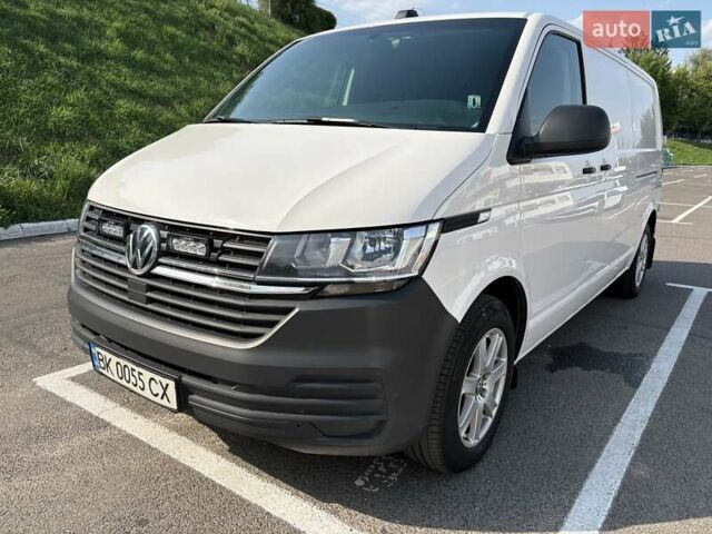 Білий Фольксваген Transporter, об'ємом двигуна 1.97 л та пробігом 270 тис. км за 22900 $, фото 1 на Automoto.ua