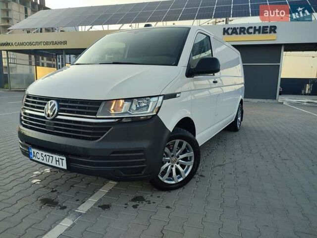 Белый Фольксваген Transporter, объемом двигателя 2 л и пробегом 202 тыс. км за 23500 $, фото 1 на Automoto.ua
