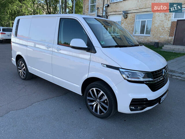 Белый Фольксваген Transporter, объемом двигателя 1.97 л и пробегом 159 тыс. км за 26800 $, фото 1 на Automoto.ua