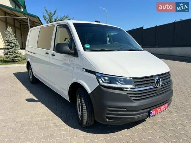 Белый Фольксваген Transporter, объемом двигателя 1.97 л и пробегом 238 тыс. км за 22500 $, фото 1 на Automoto.ua