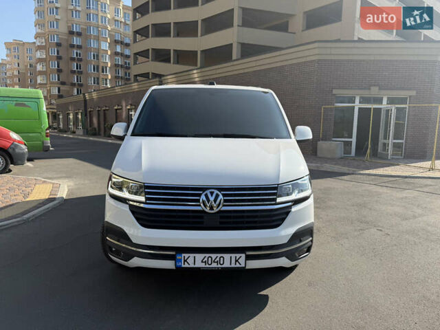 Білий Фольксваген Transporter, об'ємом двигуна 2 л та пробігом 143 тис. км за 39000 $, фото 1 на Automoto.ua