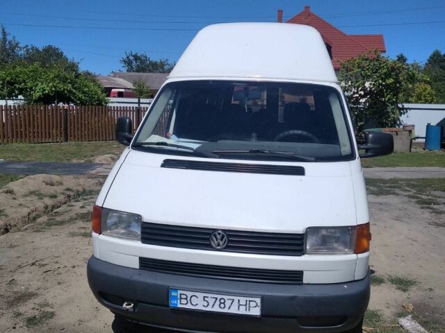 Белый Фольксваген Transporter, объемом двигателя 1.9 л и пробегом 200 тыс. км за 4400 $, фото 1 на Automoto.ua